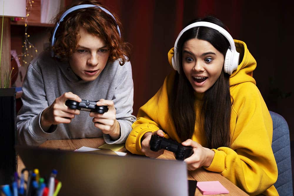 5 Compelling Reasons Why Online Gaming is the Ultimate Form of Entertainment!